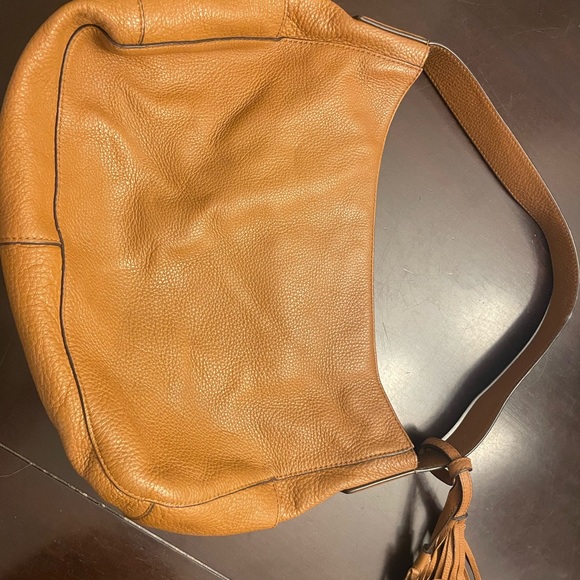 Micheal Kors Bag - Picture 2 of 2